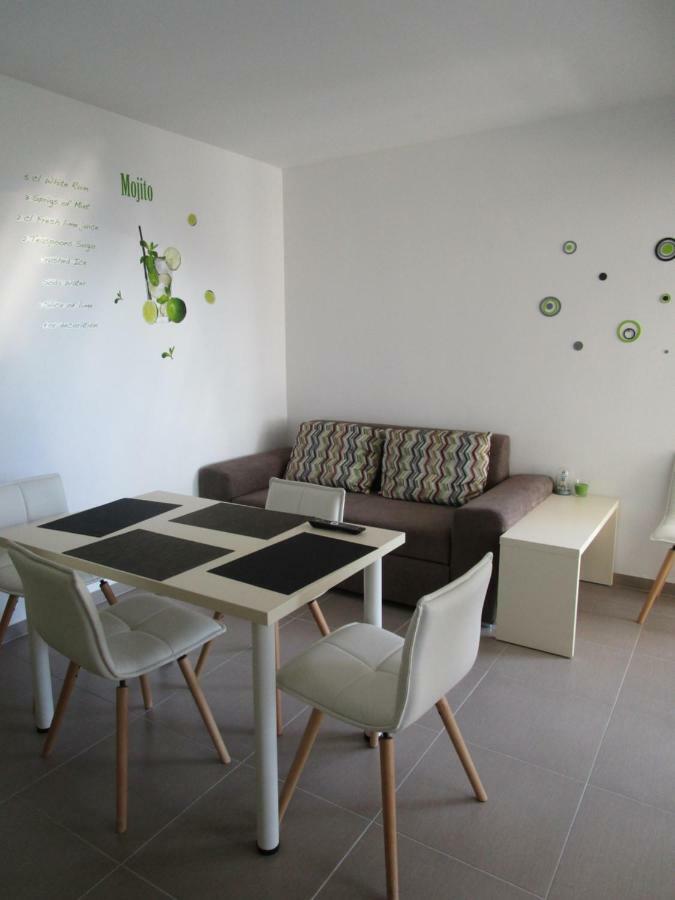 Apartmani Marinovic Podgora Exteriör bild