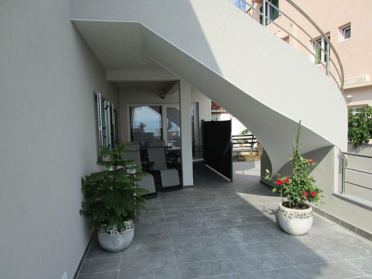 Apartmani Marinovic Podgora Exteriör bild