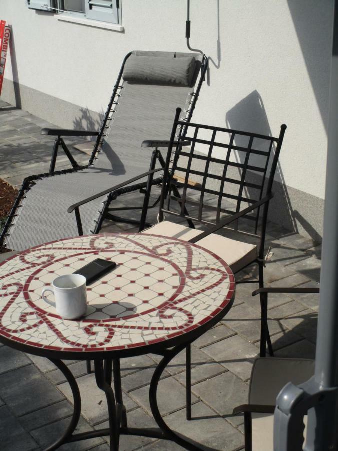 Apartmani Marinovic Podgora Exteriör bild