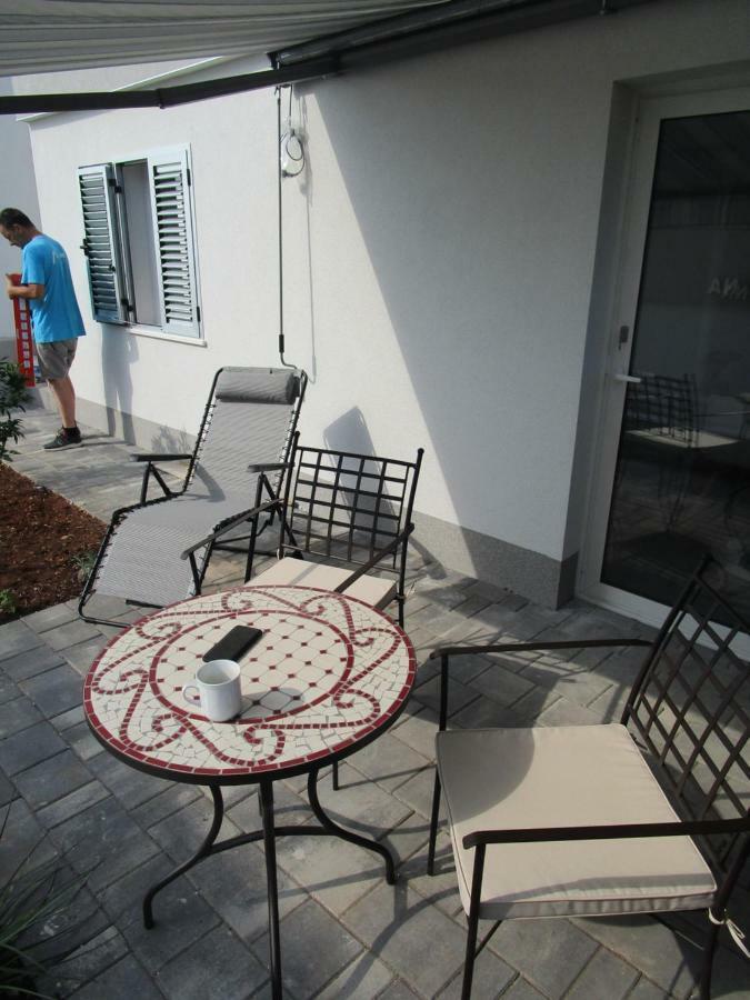 Apartmani Marinovic Podgora Exteriör bild